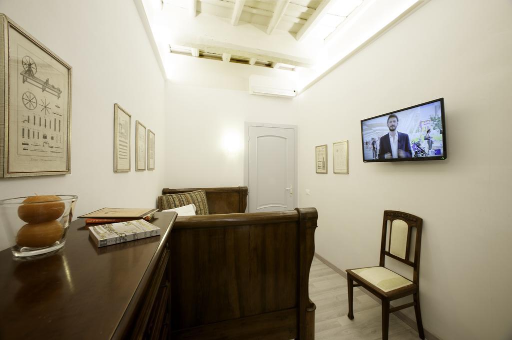 רומא Vittoria Suite חדר תמונה